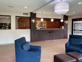 Comfort Suites Near Seaworld - San Antonio - 7