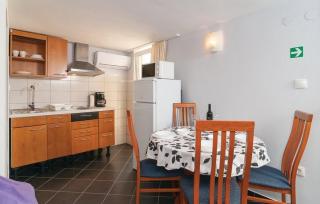 Holiday apartment in Razanj with terrace, air conditioning, WiFi, washing machine 4773-4 - Ražanj - 2