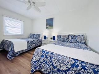 Beach Front Condo with Spectacular Views - 4