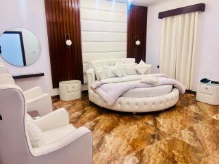 The Signature Hotel Multan - Multan - 8