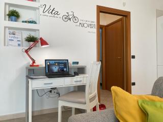 F&G 71100 - - Colazione inclusa - Box auto privato su richiesta - 3