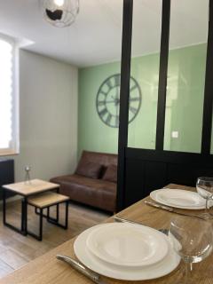 Studio moderne et tout équipé - Bourges - 0