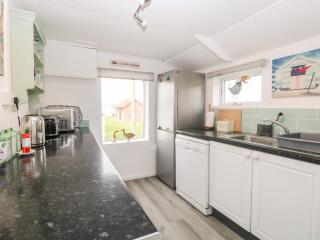 Suzanne's Beach Hut - 2