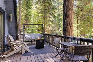 Decks, Grills and Fire Pit Camp Connell Hideaway! - Camp Connell - 9