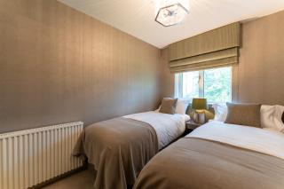 33 Dunbar Court Gleneagles Village - 1