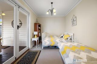 Federation House on Genesta St Central Cowes - 1