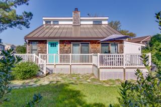Walk to Beaches Family Getaway in Bethany Beach! - Bethany Beach - 0