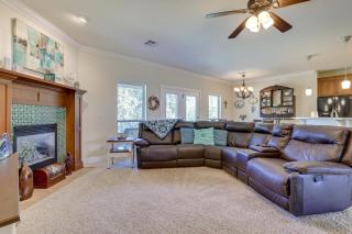 Quaint Noble Home 6 Mi to University of Oklahoma! - Norman - 6