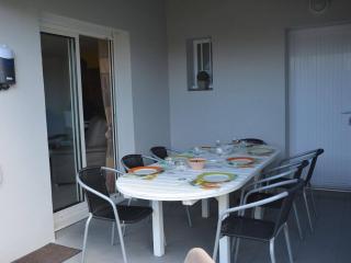 Maison rénovée 4 pièces, terrasse, parking, proche plage et centre-ville - Saint-Gilles-Croix-de-Vie - FR-1-224-32 - Saint Gilles Croix de vie - 0