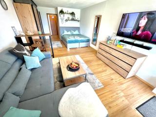 Moderne, 1-Zimmer Ferienwohnung mit Bergblick - 8