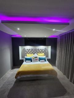 1901 on High Tide , Amanzimtoti Holiday Apartment - Amanzimtoti - 8