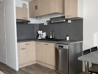 Appartement cosy 4 pers. avec balcon sud, proche commerces et remontées, L'Alpe d'Huez - FR-1-405-61 - L'Alpe-d'Huez - 0