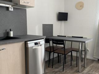 Appartement cosy 4 pers. avec balcon sud, proche commerces et remontées, L'Alpe d'Huez - FR-1-405-61 - L'Alpe-d'Huez - 6