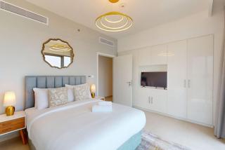 Downtown Views 2 - Gorgeous Three Bedroom - Dubai - 4