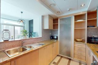 Fairfield Tower - Chic One Bed with Marina View - Dubai - 1
