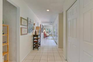 2 Mi to Beach Hilton Head Home with Furnished Deck - Hilton Head Island - 7