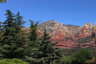 DreamCatcher South Walk to Shop Dine Hike - Sedona - 7