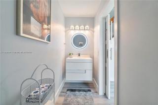 Kendall Vacation Luxury Home - Miami - 6