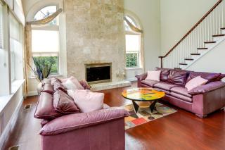 Centrally Located Family Home with Pool - Harleysville - 7