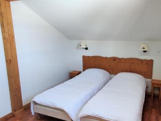 Chalet Mitoyen 3 Pièces 6 Pers. avec Terrasse et Piscine - Résidence Le Hameau du Puy, Dévoluy - FR-1-504-483 - Superdevoluy - 5