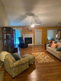 Whitfield Manor - Lexington - 3