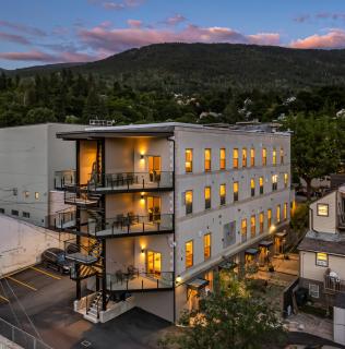 Stirling All Suites Hotel - Nelson - 1