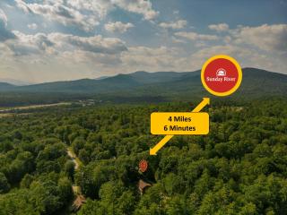 Ski Chalet 6 min to Sunday River - Hot Tub, Home Theater, Game Room, Fire Pit - Sleeps 12 - Bethel - 5