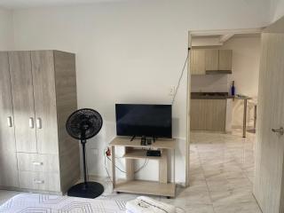 EXCELENTE ESTADIA EN UN BOSQUE DENTRO DE CALI.. - 1