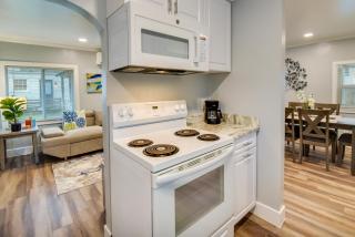 Walk to Beach Hampton Home with Grill! - 2