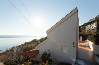 Family friendly apartments with a swimming pool Marusici, Omis - 21377 - Marusici - 0