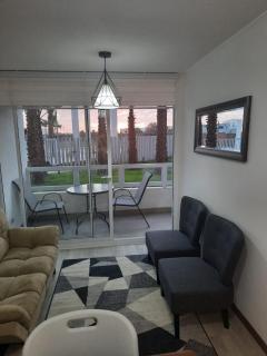 Acogedor Departamento Central con Piscina, Estacionamiento Privado y Más - 7