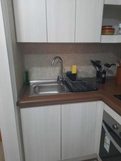 Acogedor Departamento Central con Piscina, Estacionamiento Privado y Más - 6