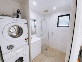 Wren Studio - Private One-Bedroom Studio Nestled in Bushland - 1