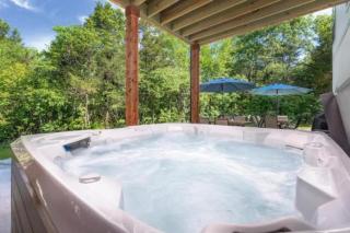 ROOMY FAMILY HOME in Branson Canyon - 8 Bed 6 Bath - 8