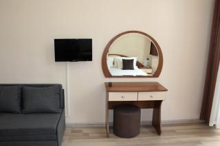 PM Services Flora Apartments - 1