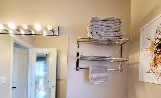 Vivi's Home - Vancouver - 5