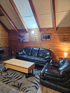 Sunnyhurst Chalets - 2 Bedroom Chalet - Bridgetown - 3