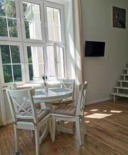 Pałac Lubiechowo - 8