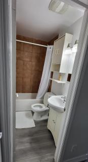 Happyland Inn - Orillia - 1