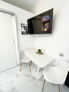 White Studio - Bukarest - 4
