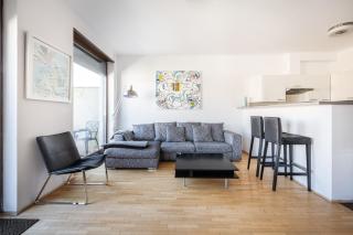 Panoramic Penthouse with Rooftop Terrace & Parking for 2 Cars - Budapest - 8