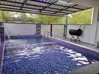 Homestay MdmMai Private Pool - Masjid Tanah - 4