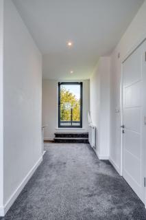 Modern Penthouse in Wembley - 7