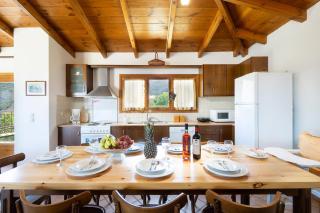 4-bedroom Topolia House - Topólia - 4