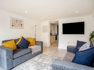 Outstanding 6 Sleeper - Great Location - Legoland - Windsor - 0