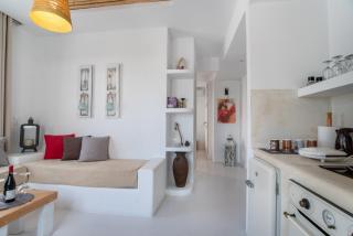 Helmos Family Studio - Naxos Chora - 7