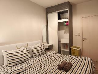2 Floor - The Base Downtown Condominium next to Central Shopping Mall - Cidade Phuket - 4
