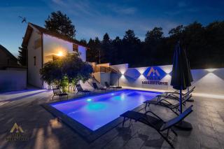 Villa Milestone Majevica - - 0