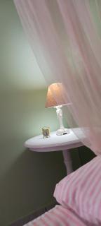 Daphne's apartment - 6