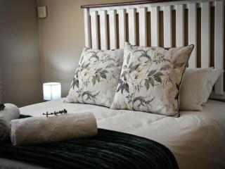 River Olive Estate Accommodation - Beaufort West - 1